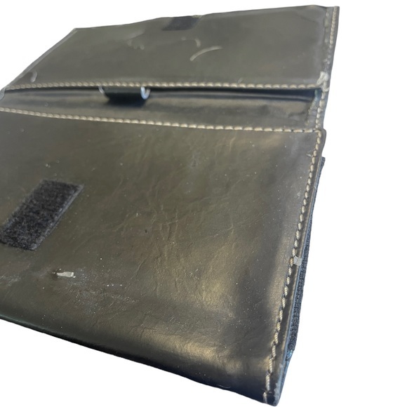 Dodge Ram Black Leather Portfolio for Glove Box - Picture 5 of 7